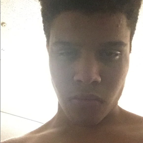 Meet your Posher, Zachariah - Picture 1 of 1